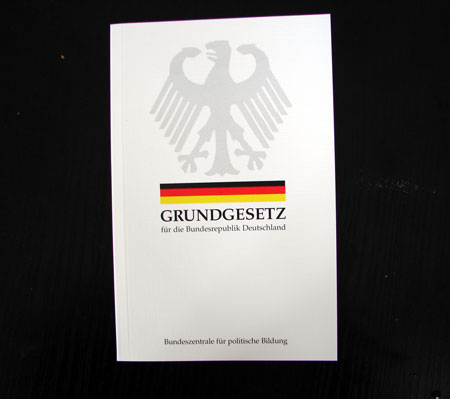 grundgesetz.jpg